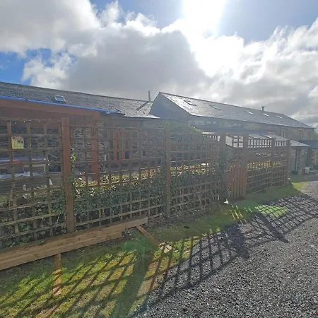 The Barn At Cowperthwaite Farm Holiday home *