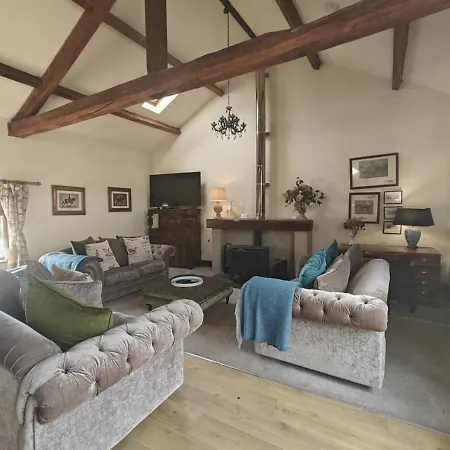 The Barn At Cowperthwaite Farm Holiday home *